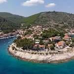 Two-bedroom In * Prigradica