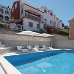 Two-bedroom In Apartment Prigradica