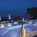 Two-bedroom In Apartman Prigradica