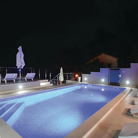 شقة Two-bedroom In