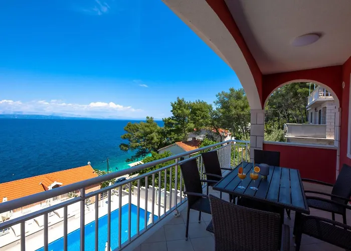 Two-bedroom In Διαμέρισμα *